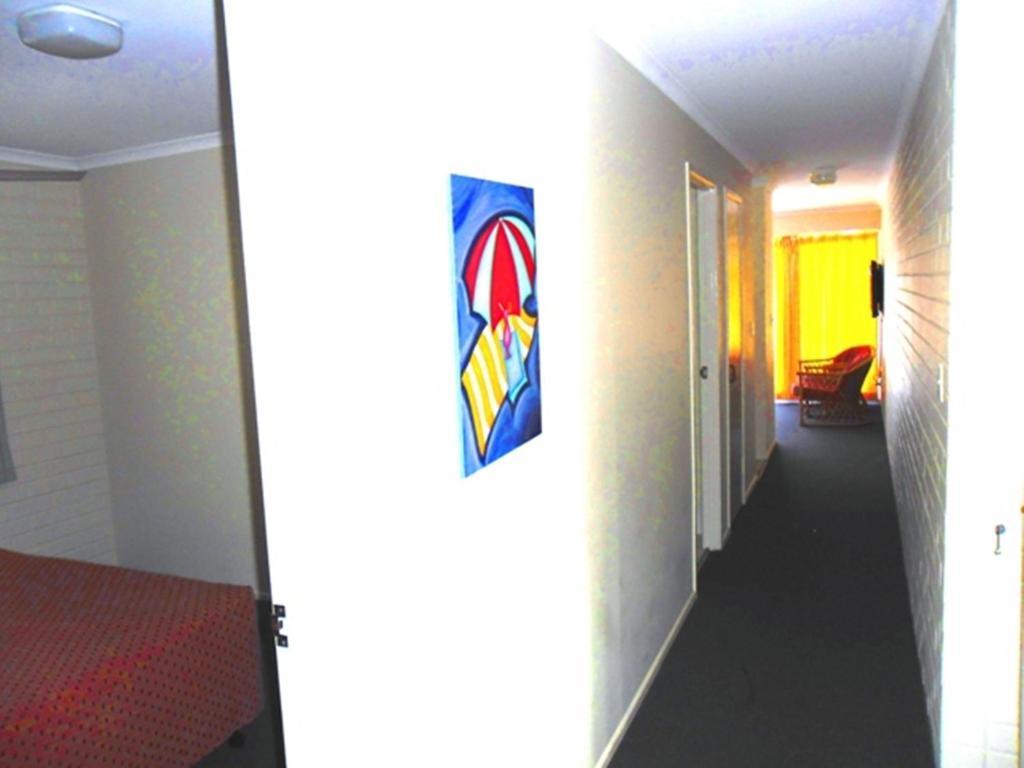 Mooloolaba Motel Room photo