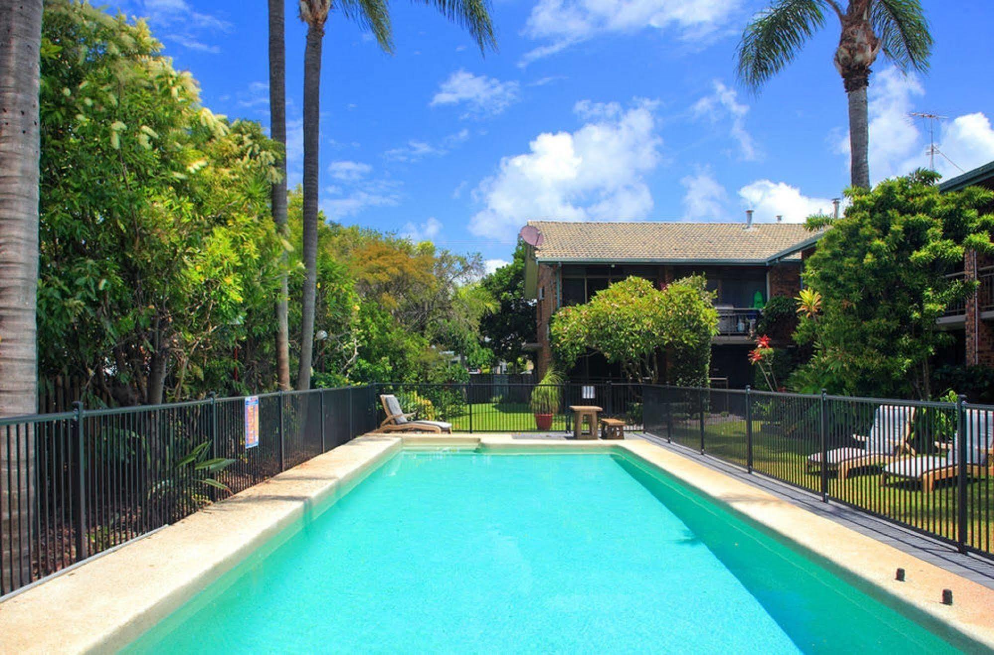 Mooloolaba Motel Exterior photo