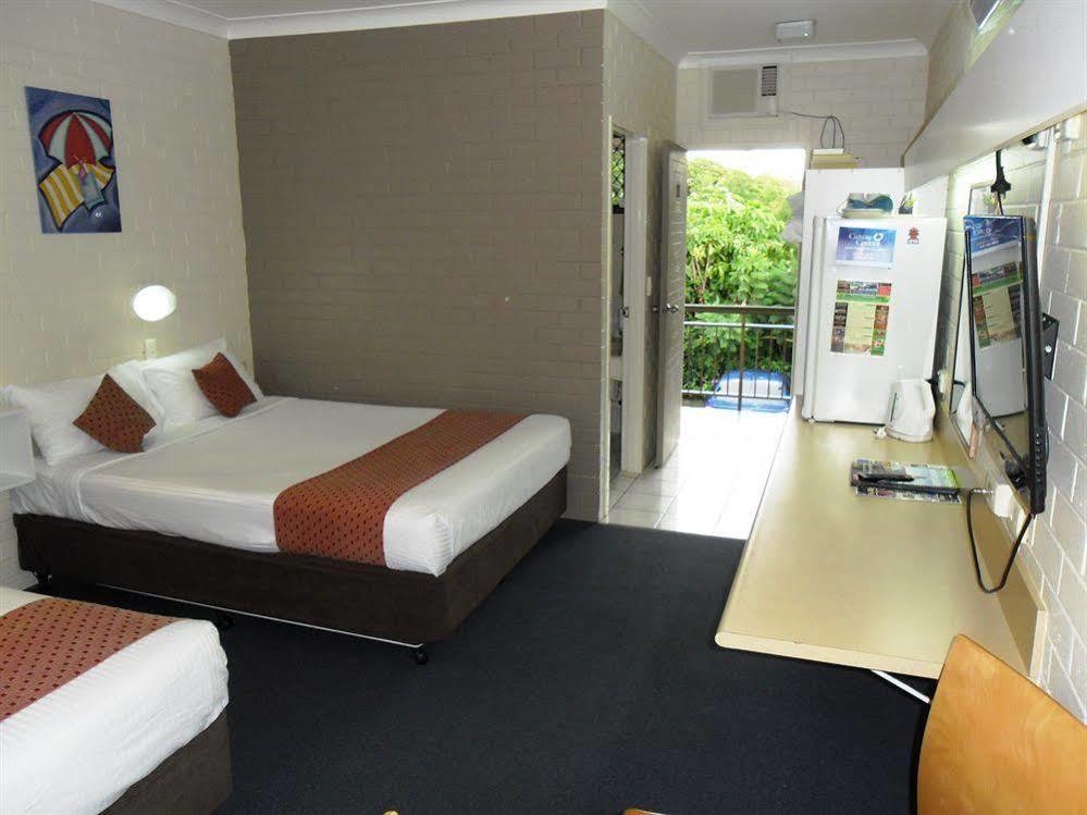 Mooloolaba Motel Exterior photo